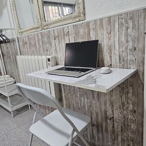 Habitacion En Casa De Familia 